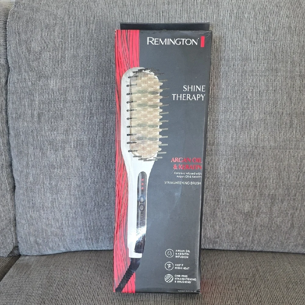 Remington Shine Therapy Straightening Brush, New In‎ Box